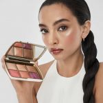 2000x2000-72dpi_HOL25_ModelProduct_Swan-Open